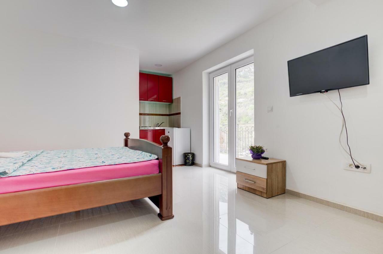Village Holiday Kralj Bed & Breakfast *